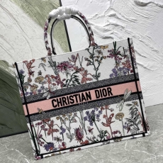 Christian Dior Shopping Bags